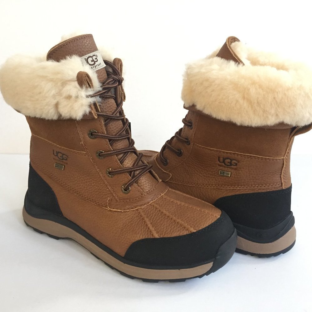 UGG ADIRONDACK III SHORT CHESTNUT WATERPROOF Boots